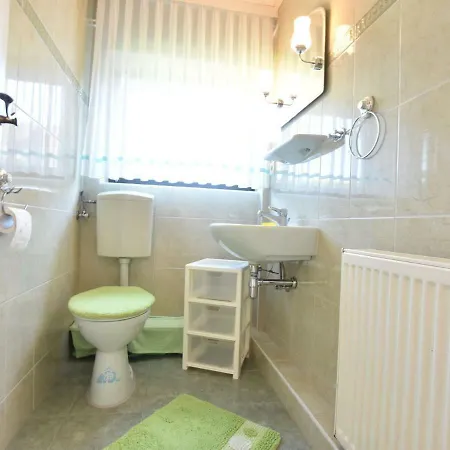 Comfortable In Mecklenburg-cispomerania ,near Beach Apartment