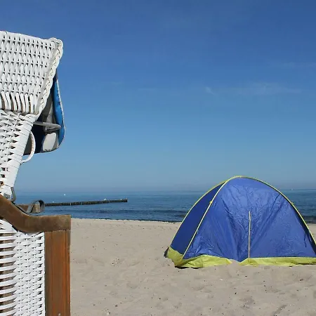 Comfortable In Mecklenburg-cispomerania ,near Beach Appartement